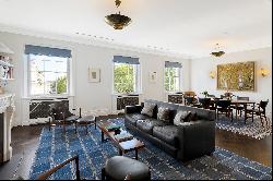 Newly renovated four-bedroom penthouse set over three buildings in Eaton Square