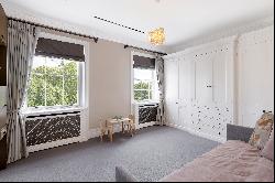 Newly renovated four-bedroom penthouse set over three buildings in Eaton Square