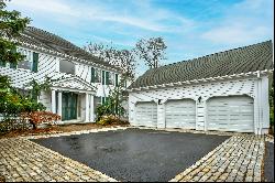 8 Meadow Lane, Manhasset, NY 11030