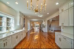 Stunning Custom Home On Fifteen Acres In Coweta!