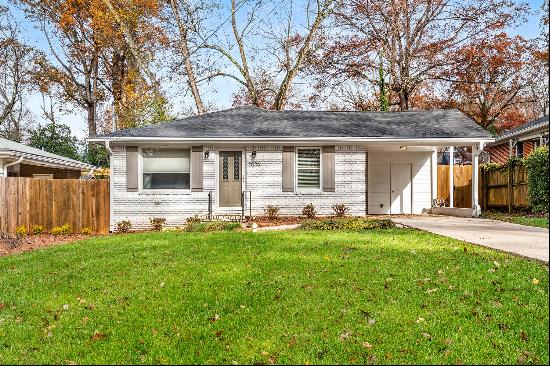 Charming Three-Bedroom Bungalow In Decatur!