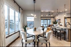 Beautiful Upgraded Townhome With Gorgeous Ski Run Views