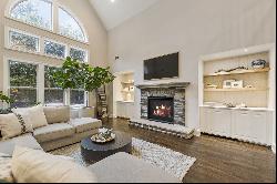 Exquisite Luxury Residence Nestled in Prestigious Gated Manorview Community