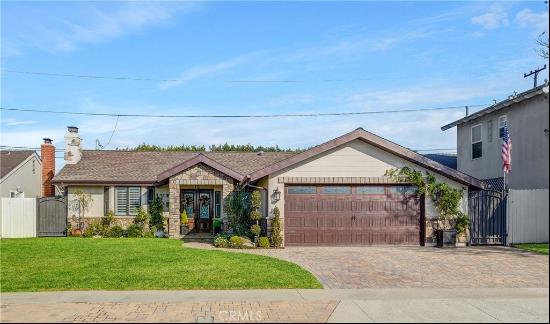 5821 Price Drive, Huntington Beach, CA, 92649, USA