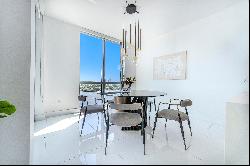 17111 Biscayne Blvd,North Miami Beach, FL, 33160