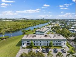 2800 Indian River Boulevard #10M