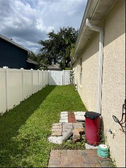 5114 60th Dr E, Bradenton, FL 34203