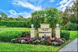 12 Bishops Court Rd Rd, Osprey, FL 34229