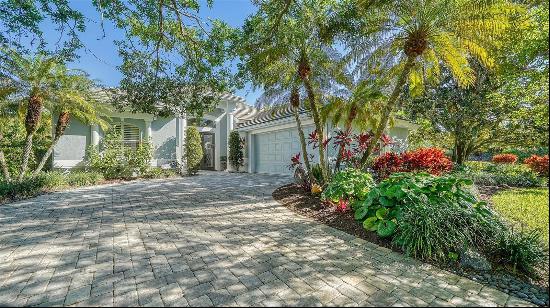 12 Bishops Court Rd Rd, Osprey, FL 34229