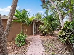 4725 Gleason Ave, Sarasota, FL 34242