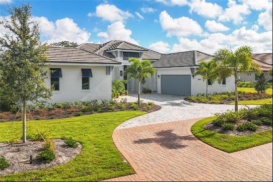 3943 Founders Club Dr, Sarasota, FL 34240