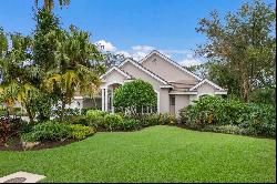 8223 Regents Ct, University Park, FL 34201