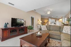 5793 Ithaca Way, Sarasota, FL 34238