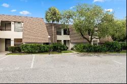 4656 Ringwood Mdw #40, Sarasota, FL 34235