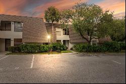 4656 Ringwood Mdw #40, Sarasota, FL 34235