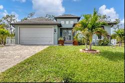 137 Wahoo Dr, Rotonda West, FL 33947