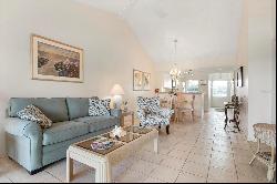 427 Cerromar Ln #456, Venice, FL 34293