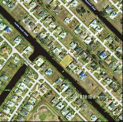 232 Mark Twain Ln, Rotonda West, FL 33947