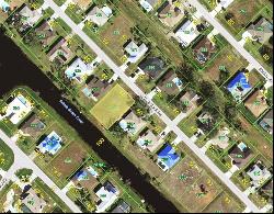 232 Mark Twain Ln, Rotonda West, FL 33947