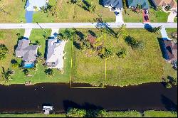 73 Bunker Rd, Rotonda West, FL 33947