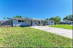 4339 Deerfield Dr, Sarasota, FL 34233