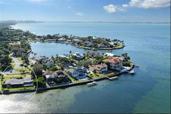 333 N Shore Dr, Sarasota, FL 34234