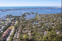 1708 Glenhouse Dr #414, Sarasota, FL 34231