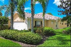 7708 Camminare Dr, Sarasota, FL 34238