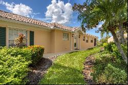 7708 Camminare Dr, Sarasota, FL 34238