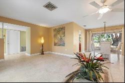 1745 S Gondola Ct, Venice, FL 34293