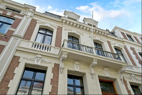 Sustainable Architectural Mansion in the Heart of The Hague