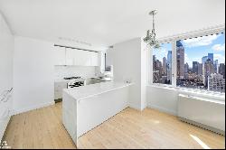 322 West 57Th Street 35U1 In Midtown West, New York