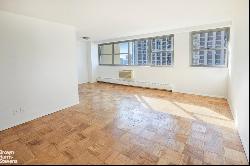 75 Henry Street 19J In Brooklyn Heights, New York