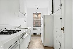 35-30 73Rd Street 5B In Jackson Heights, New York