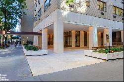 1065 Park Avenue 12Dd In Upper East Side, New York