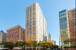 1065 Park Avenue 12Dd In Upper East Side, New York