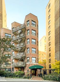 45 Plaza Street West 5B In Park Slope, New York