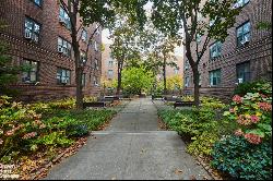 34 -41 78Th Street 6G In Jackson Heights, New York