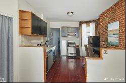 347 West 44Th Street 4Rw In Midtown West, New York