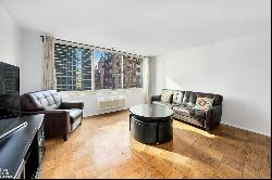 333 East 45Th Street 20B In Midtown East, New York