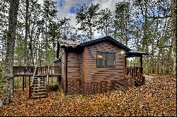 Charming Updated Cabin in The Woods