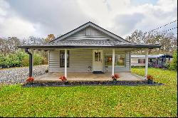 Charming Cottage Near Downtown Blue Ridge