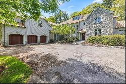 29 Philip Street, Medfield, MA 02052