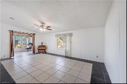 128 Mediterranean Way Unit 128, Naples FL 34104