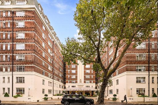 Sloane Avenue, London, London SW33BG