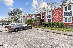 8880 Old Kings Road S Unit 129, Jacksonville FL 32257