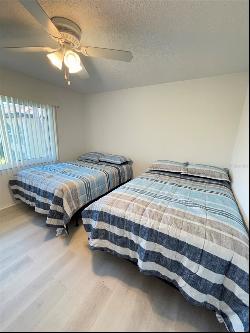 3647 Puerta Court #423, Sarasota FL 34232