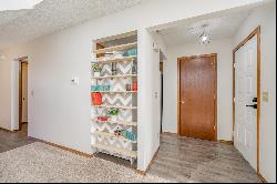 1620 S Longford Ln Unit 204, Wichita KS 67207