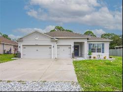 9036 103rd Avenue, Vero Beach FL 32967