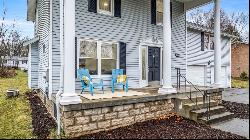 828 Lillian Dr, Hermitage PA 16148